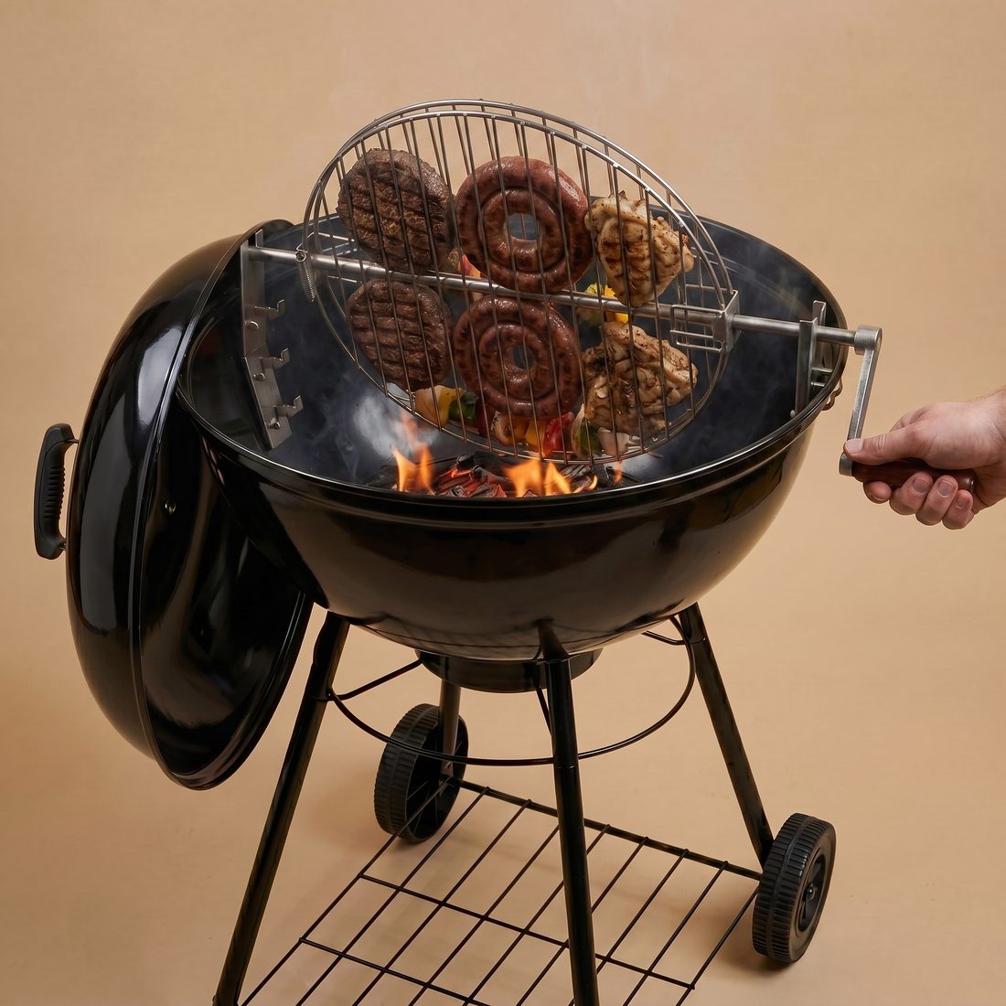 On tourne la manivelle, la grille double-couche pivote